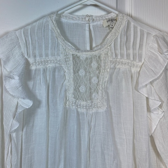 UMGEE White Ruffle L/S Bohemian Victorian Keyhole Closure Size Med EUC #7948 - Picture 2 of 2